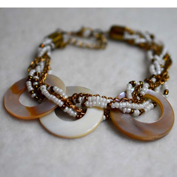 Vintage Unique Abalone/Mother Of Pearl Beaded Gold Tone Bracelet - Picture 1 of 3